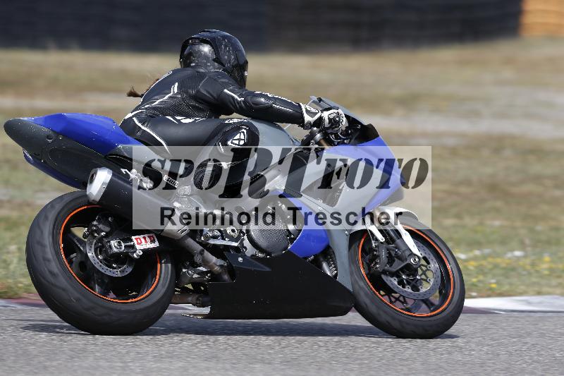 /37 09.08.2026  Pluess Motosport ADR/Einsteiger/103
